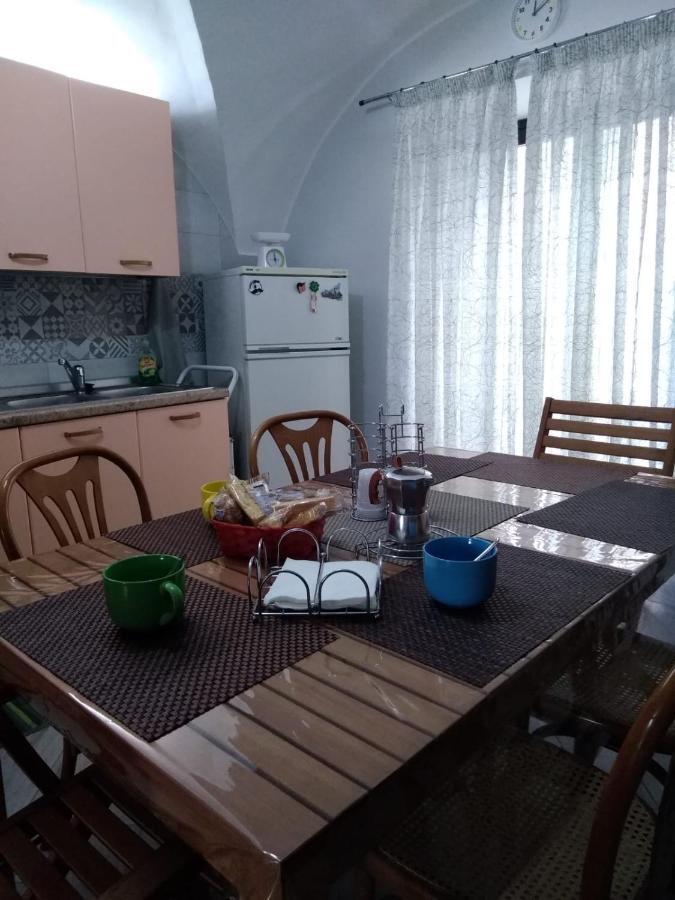 Tourist House La Castellana Apartment Catania Bagian luar foto